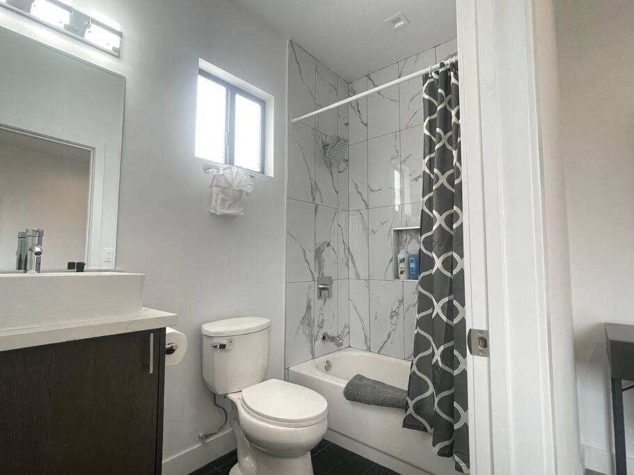 Delightful Town Home Close To Dtla Los Angeles Bagian luar foto