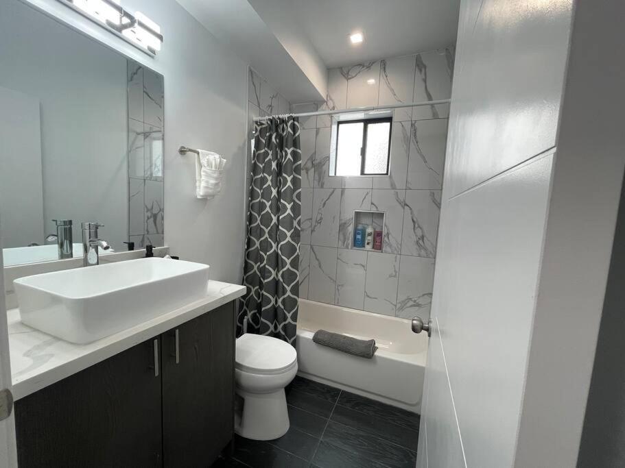 Delightful Town Home Close To Dtla Los Angeles Bagian luar foto